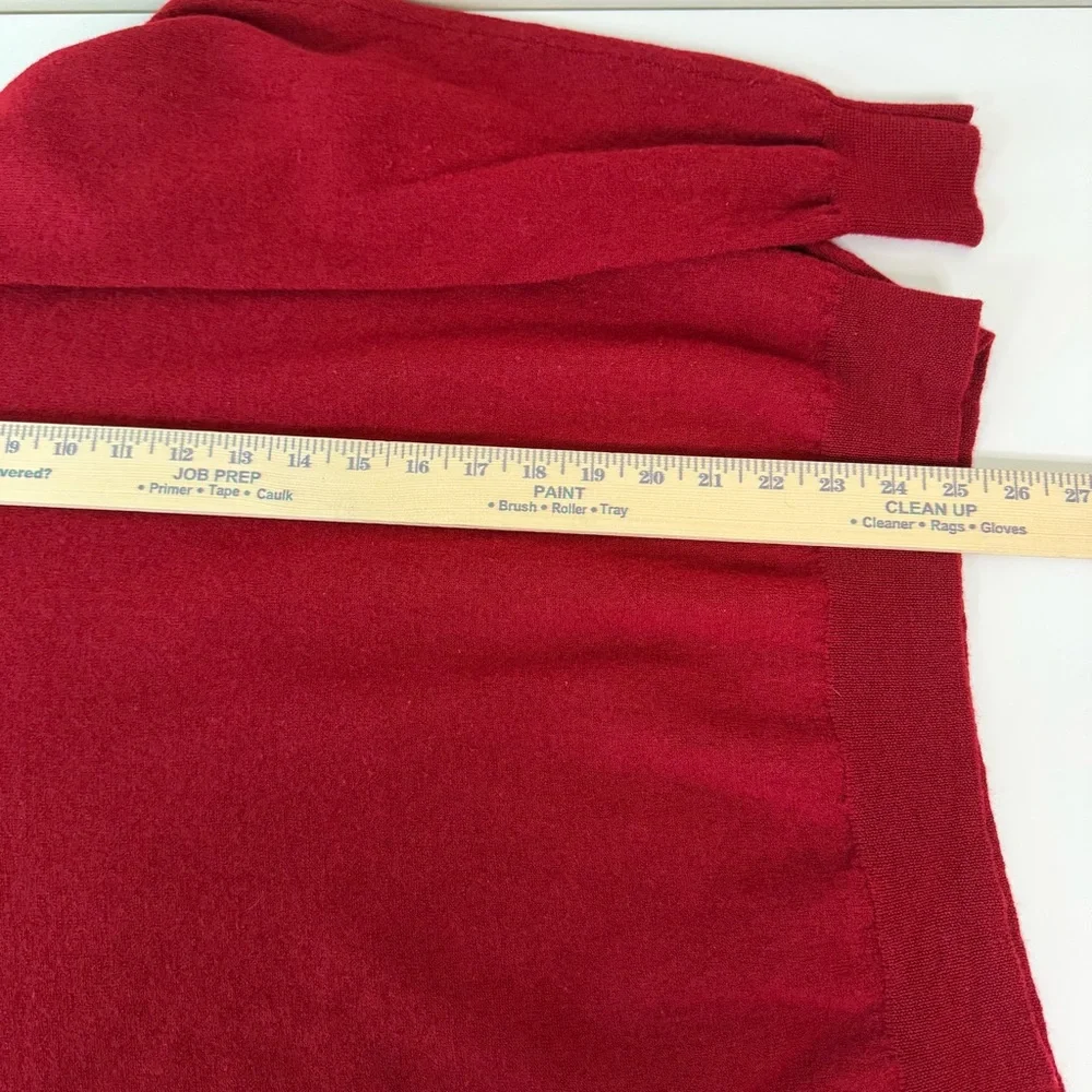 GARRET SCOTT Mens‎ XL Red Merino Wool V Neck Long Sleeve Sweater Holiday Staple